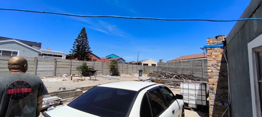 5 Bedroom Property for Sale in Bay View Western Cape